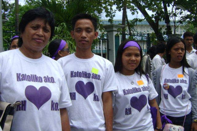 QUESTIONS AND ANSWERS. (File Photo) RH Law advocates stage a rally in support of the law. Photo credit: Ana P. Santos