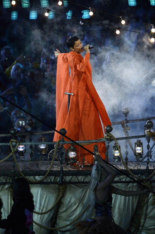 RIHANNA AT THE PARALYMPICS. Barbadian singer Rihanna performs during the closing ceremony of the London 2012 Paralympic Games at the Olympic Stadium in east London on September 9, 2012. AFP PHOTO / ADRIAN DENNIS
