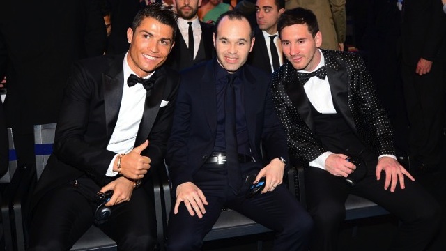 WORLD'S BEST. Ballon d'Or finalists (L-R) Real Madrid's Portuguese forward Cristiano Ronaldo, Barcelona's Spanish midfielder Andres Iniesta and Barcelona's Argentinian forward Lionel Messi pose prior to the start of the FIFA Ballon d'Or awards ceremony at the Kongresshaus in Zurich on January 7, 2013. AFP PHOTO / OLIVIER MORIN