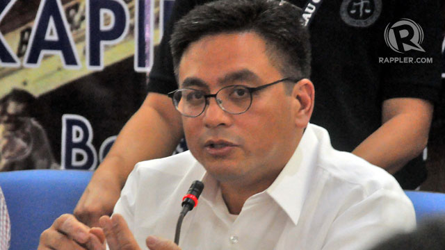 PLANNED REFORMS. Embattled Customs commissioner Ruffy Biazon reveals a plan to reassign port collectors as part of the agency's reform plan. Photo by Arcel Cometa/Rappler.com