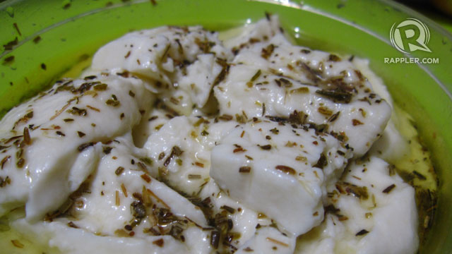 Herb-infused kesong puti