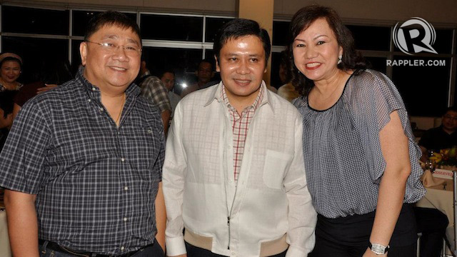 FRIENDS IN HIGH PLACES. Janet Napoles parties with Senator Jinggoy Estrada and Sandiganbayan Justice Gregory Ong. Photo obtained by Rappler from a source 