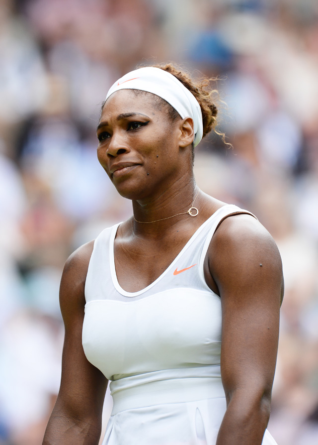 OUT. Defending champion Serena Williams crashes out of Wimbledon EPA/ANDY RAIN