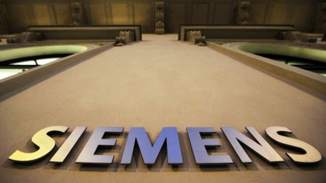 LAYOFF. Siemens plans to slash its workforce worldwide by 2014 as part of a cost-cutting drive. Photo from AFP