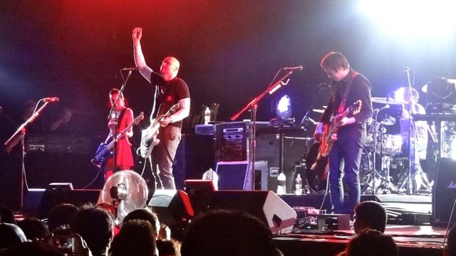 SMASHING, BABY, YEAH! The Smashing Pumpkins roar on Philippine shores at last. All photos by Ike Sulat