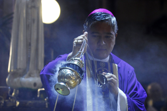 NO TO 'PORK.' Lingayen-Dagupan Archbishop Socrates Villegas challenges priests to practice what they preach. File photo from EPA/Nat Garcia