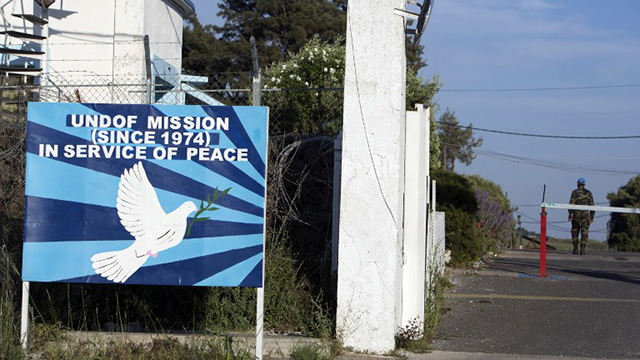 KEEPING THE PEACE. The UN mission in Syria