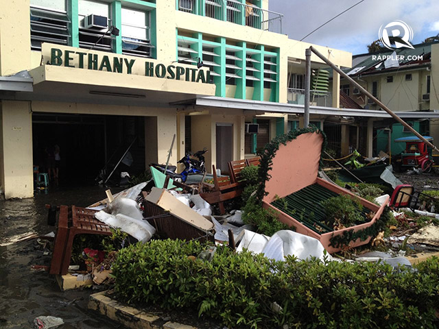 MEDICINE NEEDED. Bethany Hospital in Tacloban City is in need of supplies, particularly anti-tetanus medicine. Photo by Rupert Ambil/Rappler