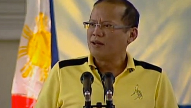 'CHOOSE PRIORITY.' Zambales Rep Mitos Magsaysay hits President Aquino for campaigning for his senatorial candidates in Pampanga while the Sabah standoff was ongoing. Screenshot from RTVM 