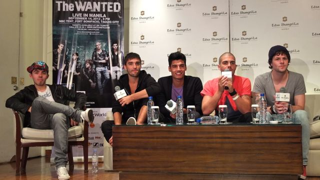 THE MEMBERS OF THE Wanted take questions from the press