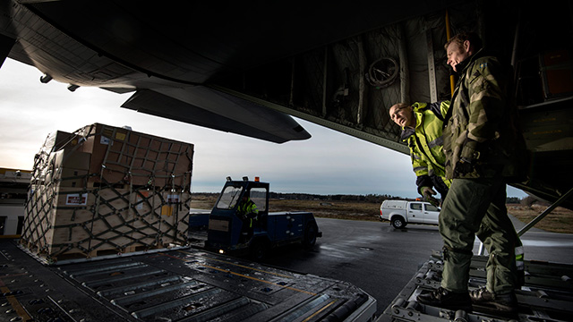 RELIEF READY. An airplane loaded with aid from the Swedish Civil Contingencies Agency in support of UN relief work, after Typhoon Haiyan struck the Philippines. Photo by EPA/PER KNUTSSON
