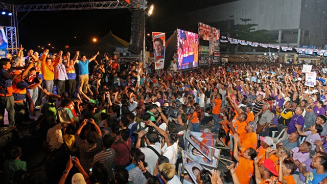 NO BIG RALLY IN COMVAL. In a break from its usual campaign, UNA will not hold rallies in Compostela Valley and instead conduct public market visits in the province hard hit by Typhoon Pablo. File photo of UNA's Cagayan de Oro rally courtesy of UNA 