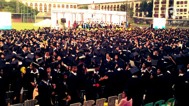 PILOT IMPLEMENTATION. The senior high school graduates from the University of Makati are the first and the largest batch to graduate from the program in the Philippine. Photo by Anthony Esguerra