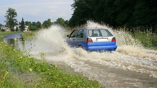 FLOODWATER AND YOUR CAR. Don't do this just yet