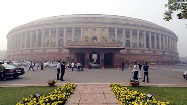 CENTER OF POWER. A general view of the Parliament building in New Delhi, India, 17 December 2013. EPA/Stringer