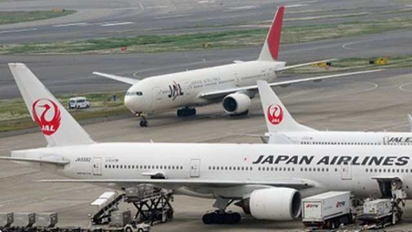 LANDMARK DECISION. Japan Airlines' first order of Airbus aircraft breaks Boeing monopoly. Photo by AFP