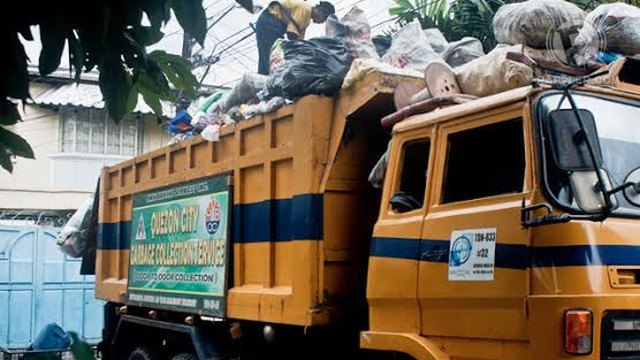 CITY TRASH. The Quezon City government spent around P775 million to collect garbage last 2013. File photo by Leanne Jazul/Rappler