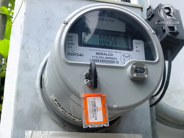 MONITORING. This meter indicates how much electricity is being generated by the De Guzmans' solar panels.