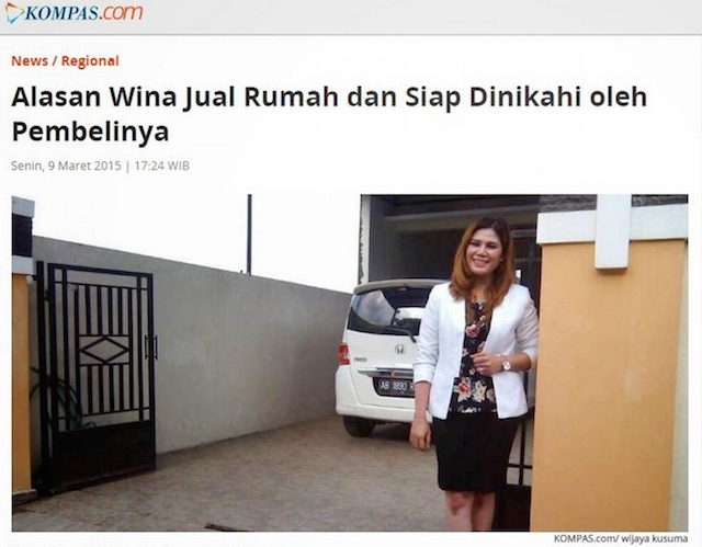 FUTURE WIFE? Wina posing in front of her house for an interview with Indonesian website Kompas.com. Screenshot from Kompas