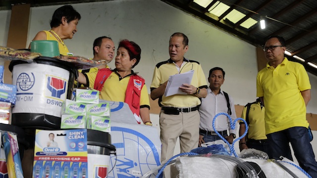 EARLY RECOVERY PROGRAM. President Benigno Aquino III launches program to jumpstart recovery from Typhoon Ruby in Eastern Samar. Malacañang Photo Bureau