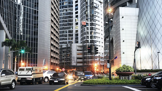 MOST ATTRACTIVE. Makati, still the most attractive to global firms, has a vacancy rate of 1.35%, according to CBRE Philippines.