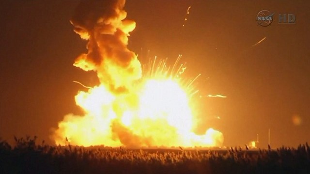 ACCIDENTAL EXPLOSION. This still image from NASA video shows an Orbital Sciences Corporation unmanned spacecraft exploding October 28, 2014 at Wallops Island, Virginia, 6 seconds after launch on a resupply mission to the International Space Station.  AFP photo/NASA 