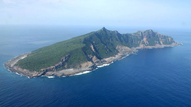 JAPAN VS CHINA. A file picture dated April 27, 2005 shows an aerial view of Uotsuri Island, one of the disputed Senkaku Islands in the East China Sea. File photo by Hiroya Shimoji/EPA